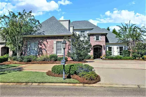 702 Chickasaw Dr, Flowood, MS 39232 photo 2
