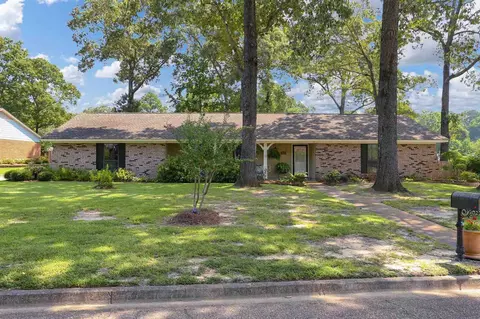 112 Forest Ridge Ct, Brandon, MS 39042 photo 1