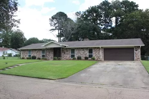 6088 Waverly Dr, Jackson, MS 39206 photo 1