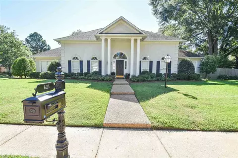 621 Pinecrest Dr, Madison, MS 39110 photo 2
