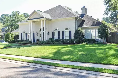 621 Pinecrest Dr, Madison, MS 39110 photo 3
