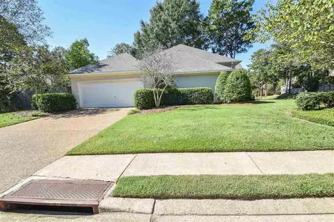 621 Pinecrest Dr, Madison, MS 39110 photo 4