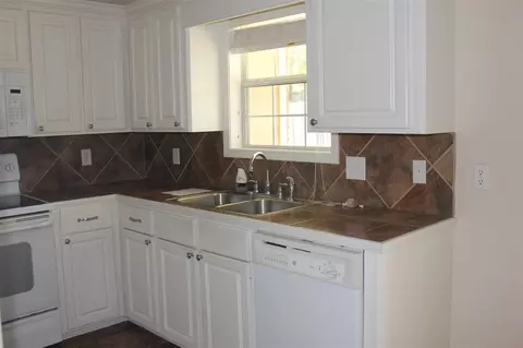 410 Pinebrook Cir, Brandon, MS 39047 photo 9