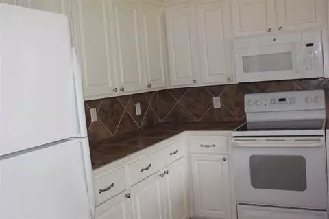 410 Pinebrook Cir, Brandon, MS 39047 photo 8