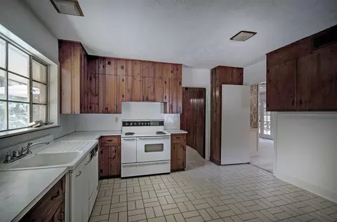 1024 Davis Cv, Jackson, MS 39209 photo 13