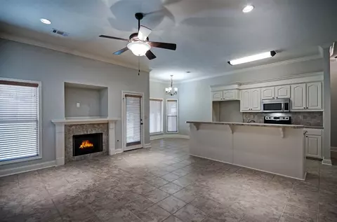 529 Glensview Dr, Brandon, MS 39047 photo 8