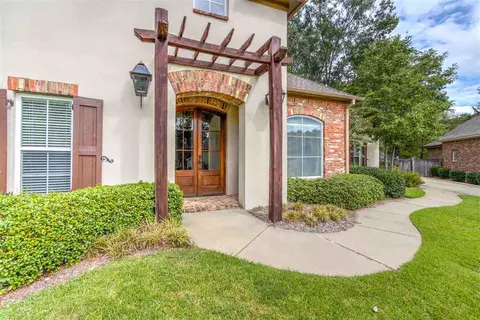 557 Silverstone Dr, Madison, MS 39110 photo 4