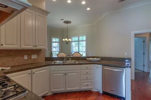557 Silverstone Dr, Madison, MS 39110 photo 10