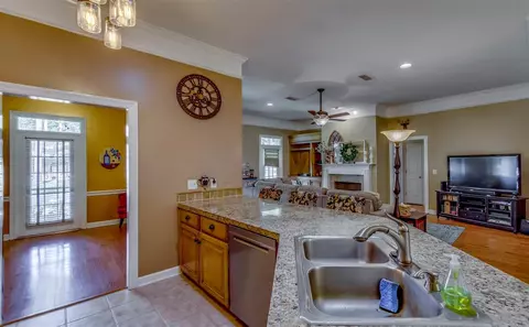 155 Hanover Dr, Brandon, MS 39047 photo 11