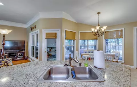 155 Hanover Dr, Brandon, MS 39047 photo 12