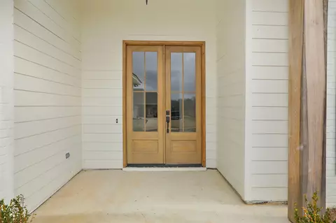 122 Bridge Walk Dr, Canton, MS 39046 photo 3
