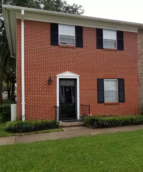 5025 Wayneland Dr #E1, Jackson, MS 39211 photo 1