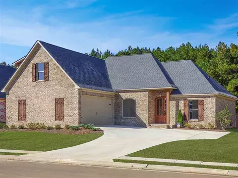 302 Royal Pond Cir, Flowood, MS 39232 photo 1