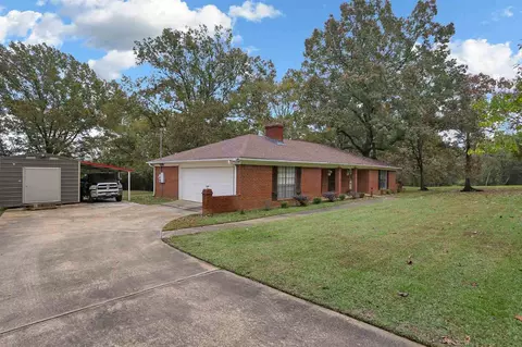 2338 N Pine Lea Dr, Jackson, MS 39209 photo 3