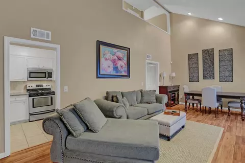 5116 Pine Point Dr, Jackson, MS 39211 photo 5