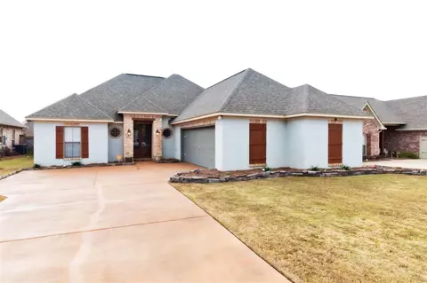 909 Abundance Xing, Flowood, MS 39232 photo 1