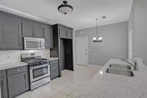 301 Peppertree Cv, Brandon, MS 39047 photo 7
