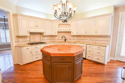 414 Point Dr, Brandon, MS 39047 photo 13