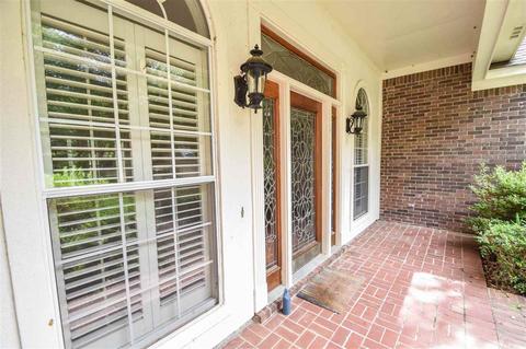 414 Point Dr, Brandon, MS 39047 photo 4