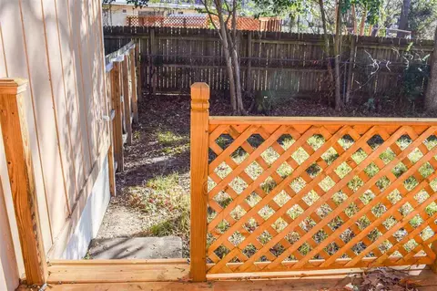 111 Maywood Cir, Jackson, MS 39211 photo 27