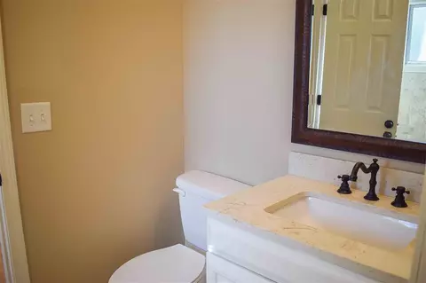 111 Maywood Cir, Jackson, MS 39211 photo 23
