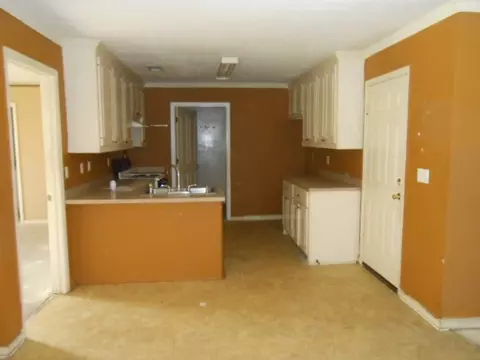 125 Davis Ave, Canton, MS 39046 photo 12