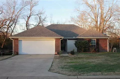 128 Northgate Dr, Canton, MS 39046 photo 1