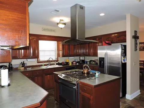 260 S Eagle Ridge Dr, Florence, MS 39073 photo 14