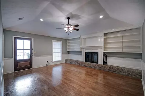 3017 Daves Cir, Brandon, MS 39042 photo 2