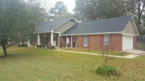 1625 Gregory Dr, Byram, MS 39272 photo 2