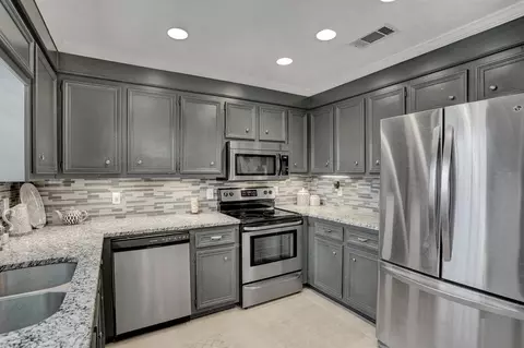 108 Peach Tree Ln, Brandon, MS 39047 photo 8