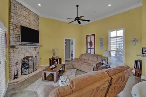 151 Rhodes Ln, Canton, MS 39046 photo 7