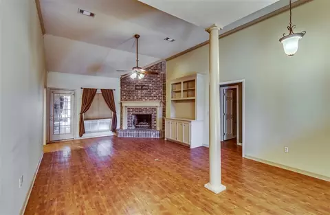 137 Post Oak Dr, Brandon, MS 39047 photo 8