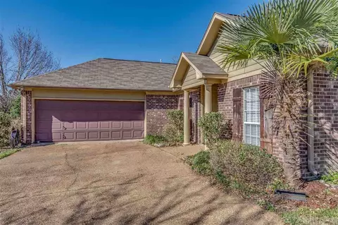 137 Post Oak Dr, Brandon, MS 39047 photo 2