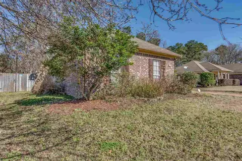 137 Post Oak Dr, Brandon, MS 39047 photo 5
