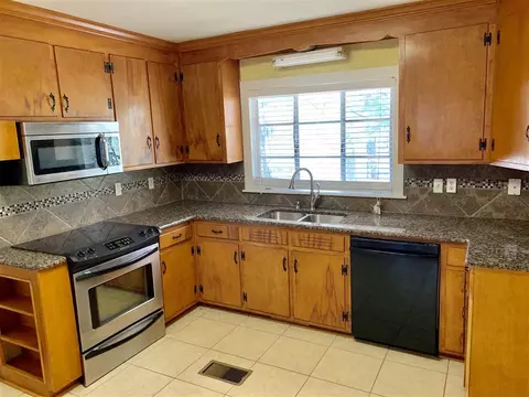 4971 Terry Rd, Jackson, MS 39212 photo 3