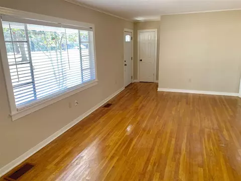 4971 Terry Rd, Jackson, MS 39212 photo 5
