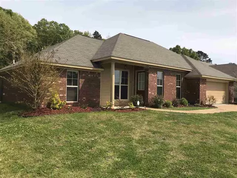 161 Harvey Cir, Canton, MS 39046 photo 2