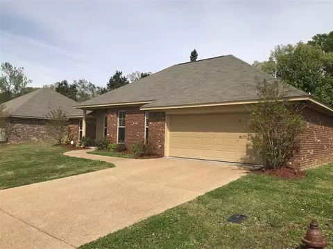 161 Harvey Cir, Canton, MS 39046 photo 3