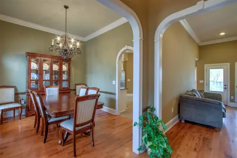 105 Willow Crest Cir, Brandon, MS 39047 photo 11