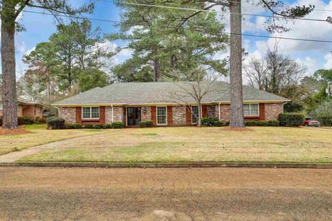 1450 Roswell Dr, Jackson, MS 39211 photo 1
