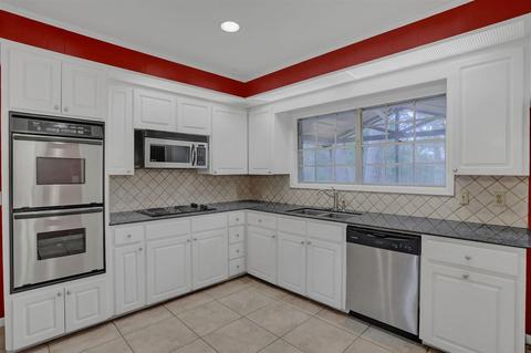 1450 Roswell Dr, Jackson, MS 39211 photo 9