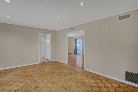 1450 Roswell Dr, Jackson, MS 39211 photo 8