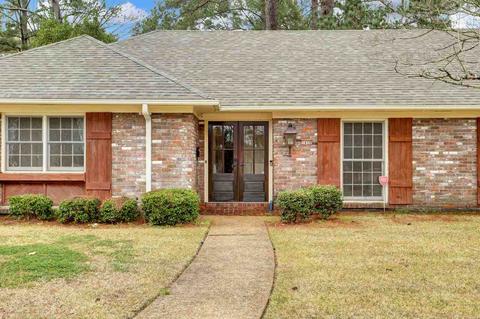 1450 Roswell Dr, Jackson, MS 39211 photo 2
