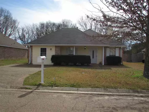 2153 Meagan Dr, Byram, MS 39272 photo 2