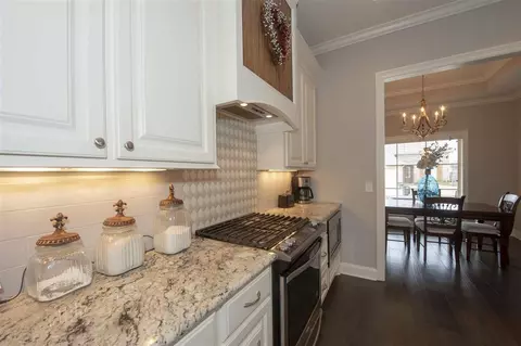 37 Savannah Cir, Brandon, MS 39047 photo 8