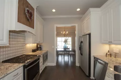 37 Savannah Cir, Brandon, MS 39047 photo 7