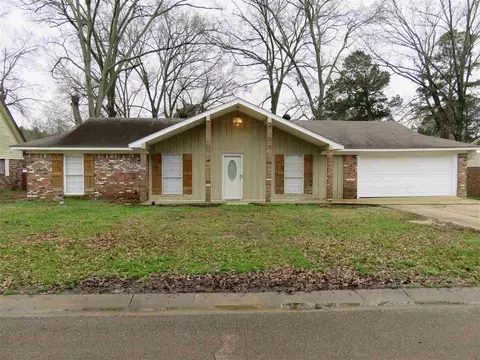 3471 Dawn Dr, Pearl, MS 39208 photo 1