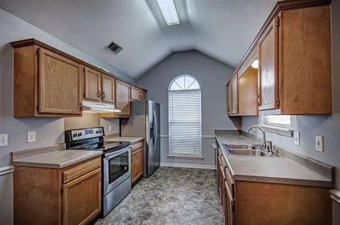 240 Sunchase Dr, Brandon, MS 39042 photo 9
