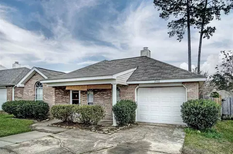 240 Sunchase Dr, Brandon, MS 39042 photo 1